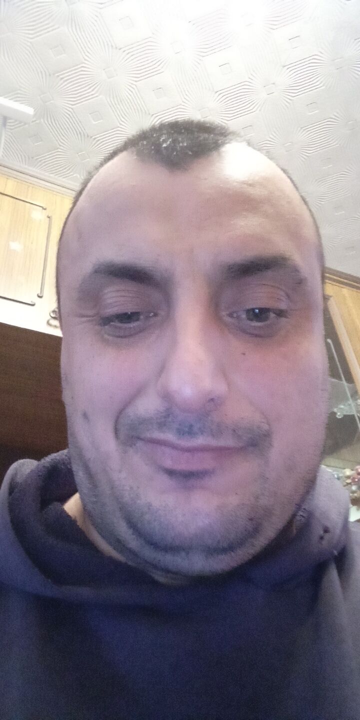  ,   Nicolae, 39 ,   ,   