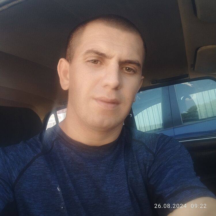  45824262  , 27 ,    