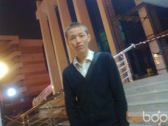  ,   Azat, 32 ,     , c 
