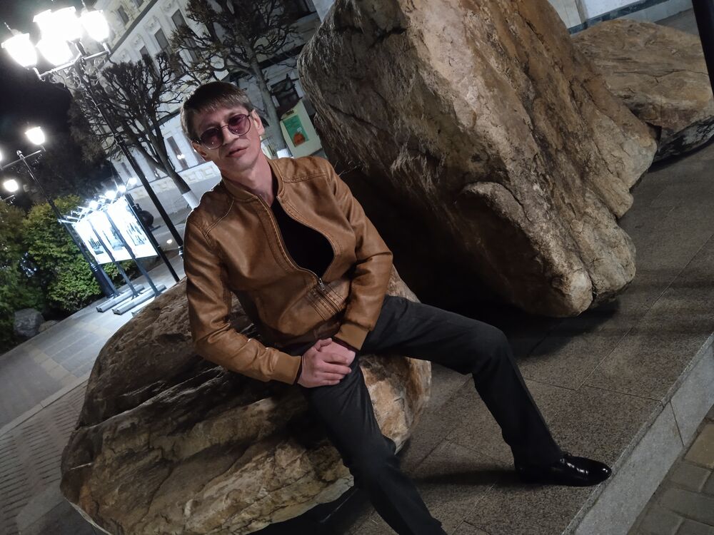  ,   Andrey, 45 ,   ,   