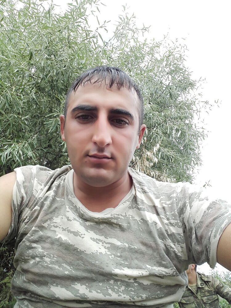  21679092  Ruslan, 35 ,    -
