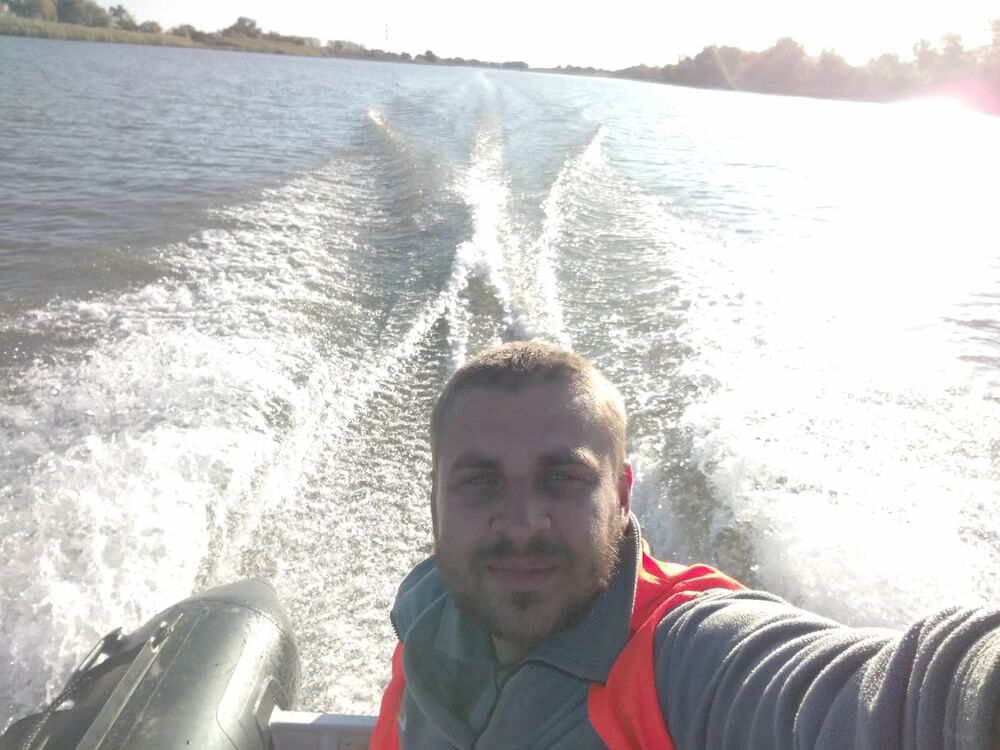  27735372  Andrey, 33 ,    