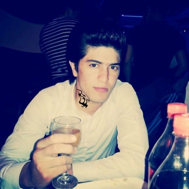  4945582  Bek, 38 ,    