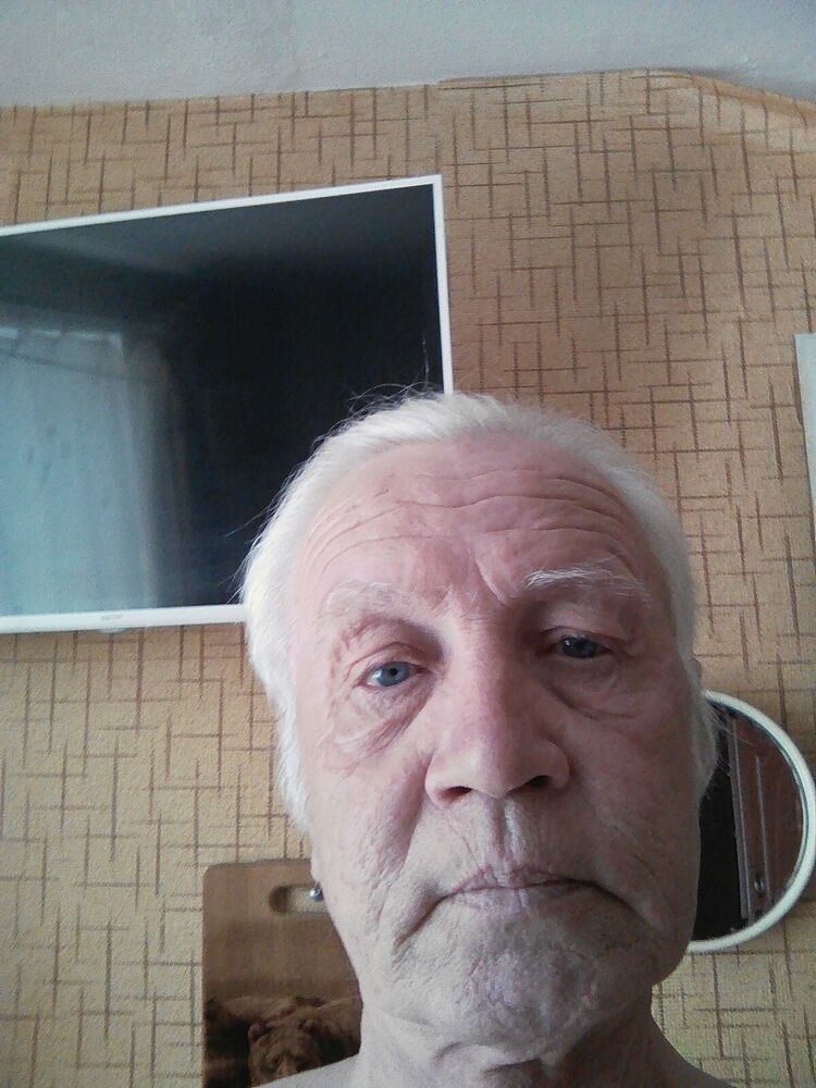  26484952  , 64 ,    
