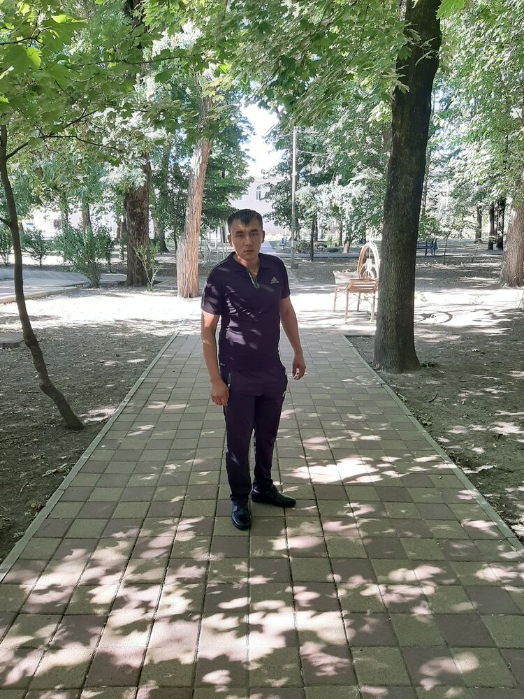  23864132  , 38 ,    