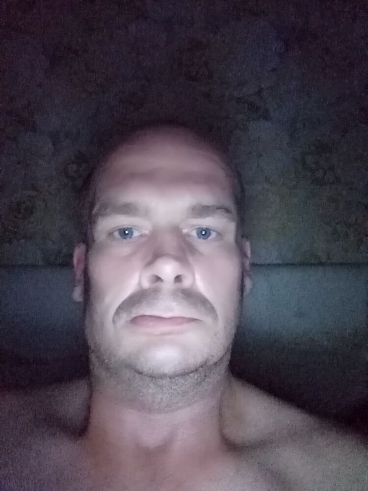  28538942  , 48 ,    