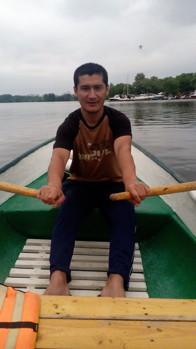  6633072  Sasha, 46 ,    