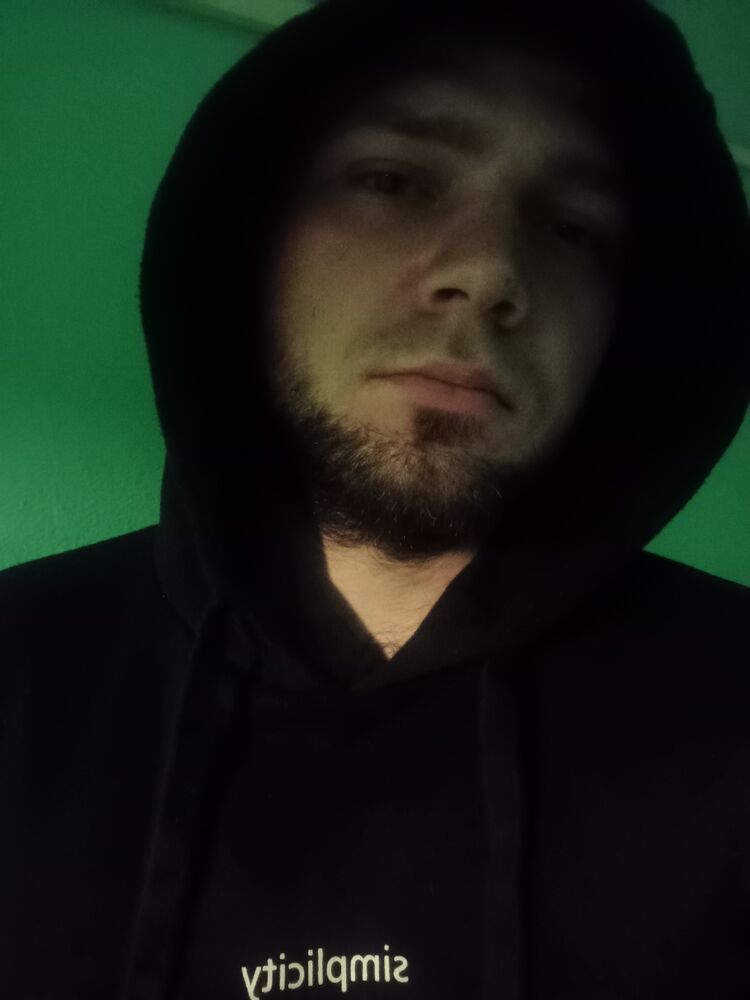  45030882  , 23 ,    