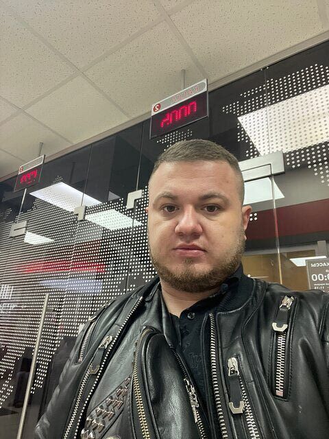  ,   Vlad, 31 ,   ,   