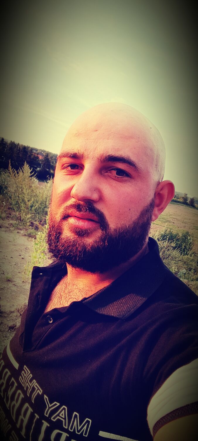  ,   Arayik, 35 ,   ,   