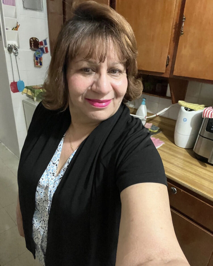  25556162  Kim cruise, 36 ,    South West City