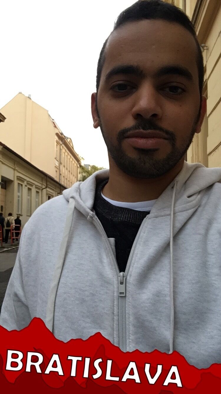  50570072  Abdulla, 38 ,    