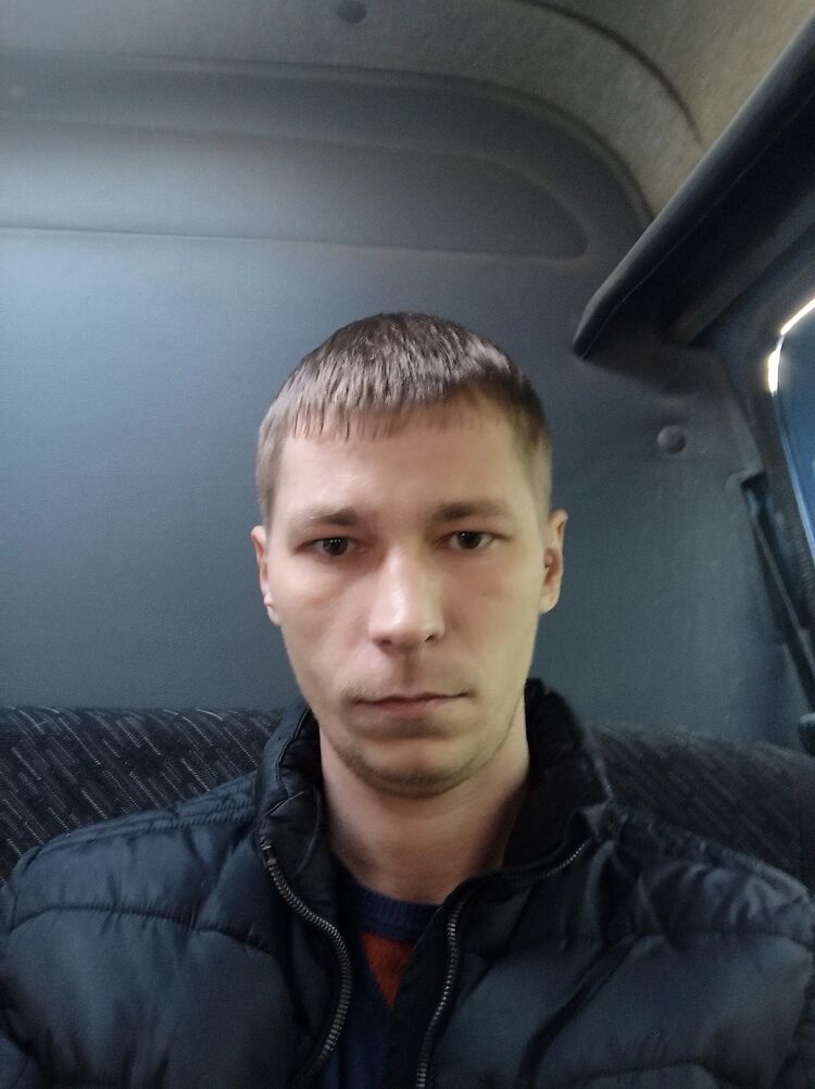  52754332  , 35 ,    