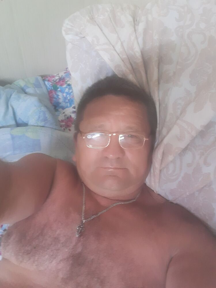  23165582  , 52 ,    