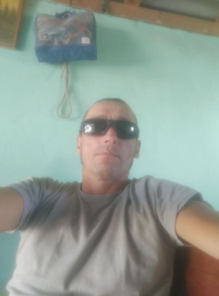  47222082  , 42 ,    
