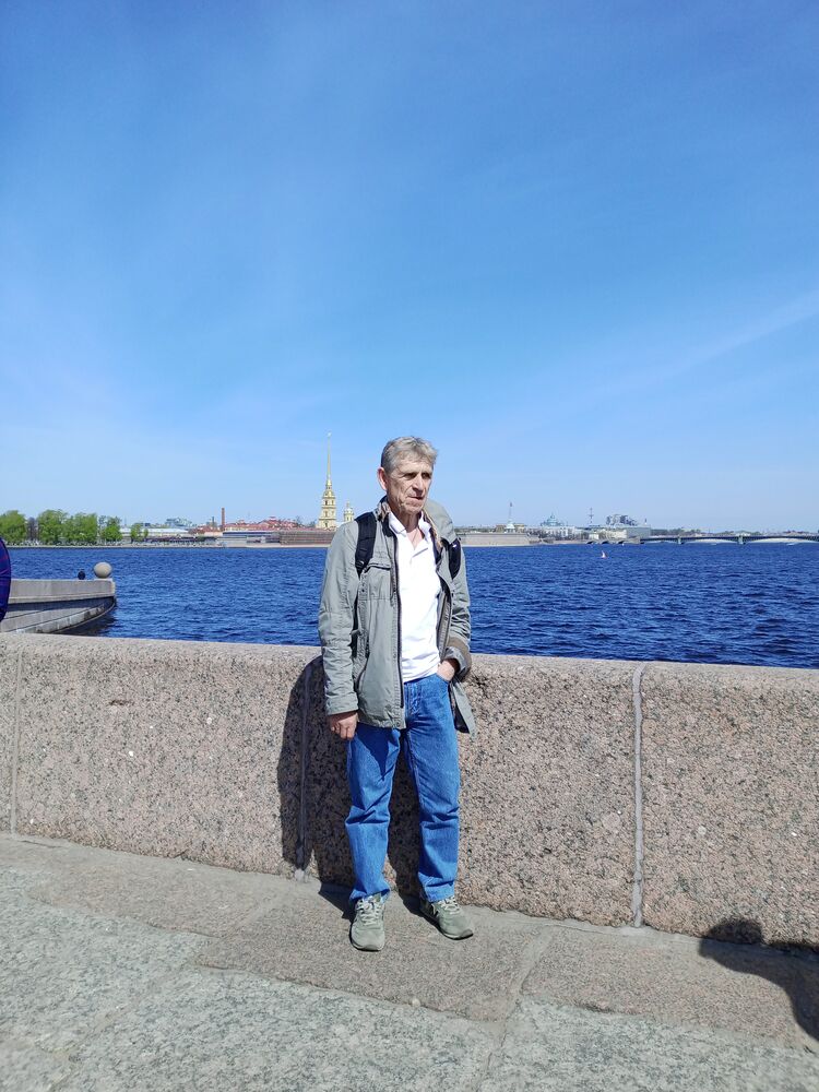  44792022  Kolli, 62 ,    