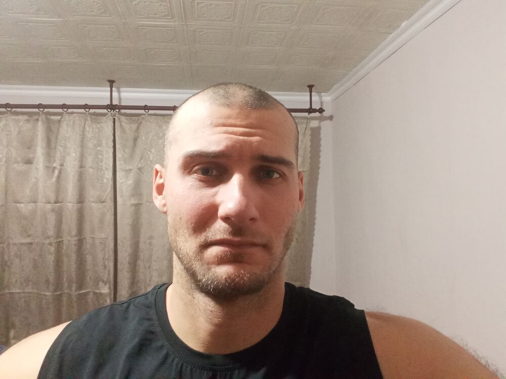  49078672  , 34 ,    