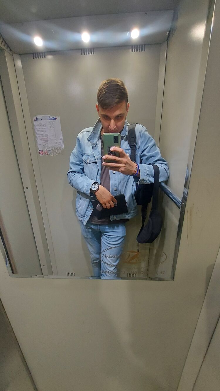  31951932  , 32 ,    