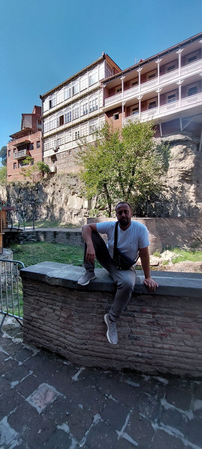  45704192  Alex, 33 ,    -