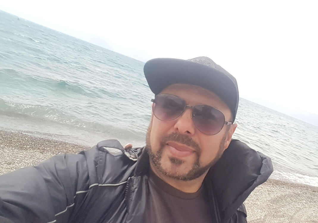  Ahaus,   Zoran, 39 ,     , c 