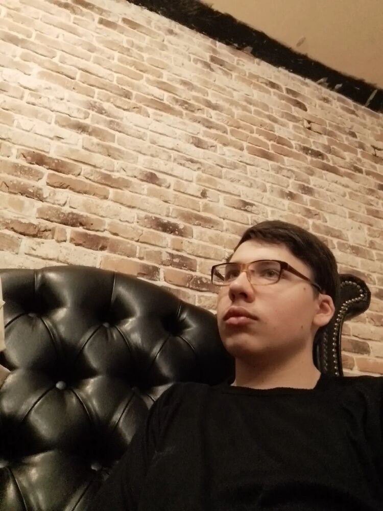 ���� 33812282 ����� ����, 19 ���, ���� ���������� � ������