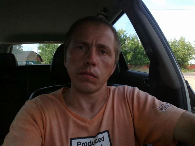  ,   Andrei, 32 ,   ,   , c 