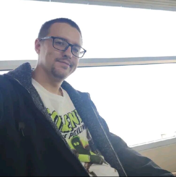 ���� 41419782 ������� �����, 33 ����, ���� ���������� � �������-��-����