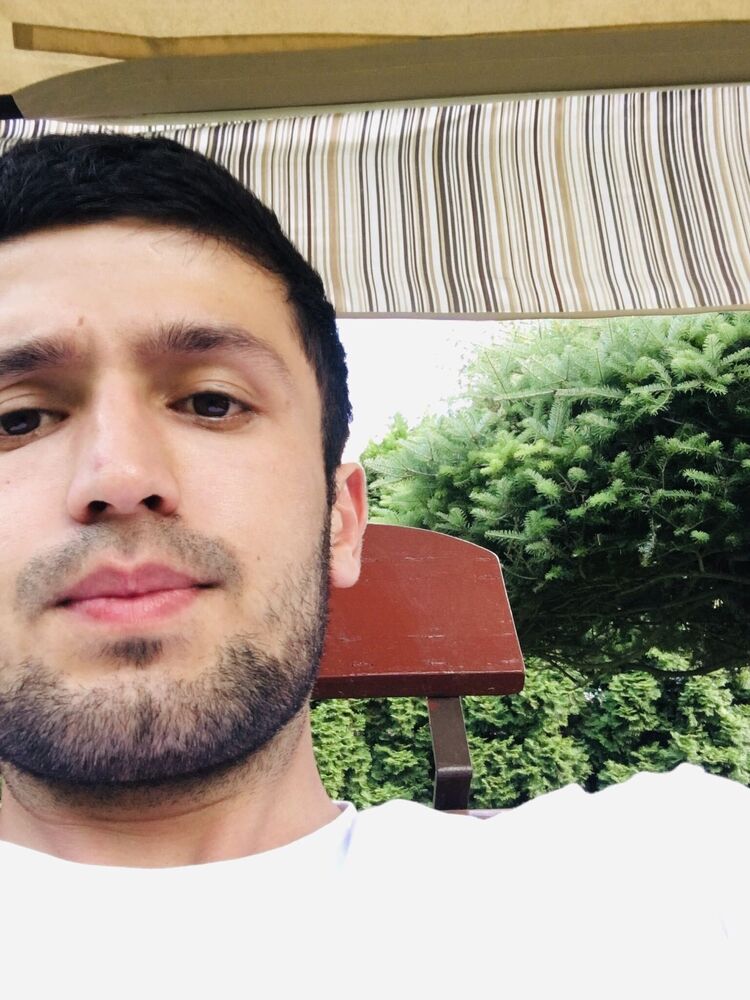  29957032  Safarov, 27 ,    