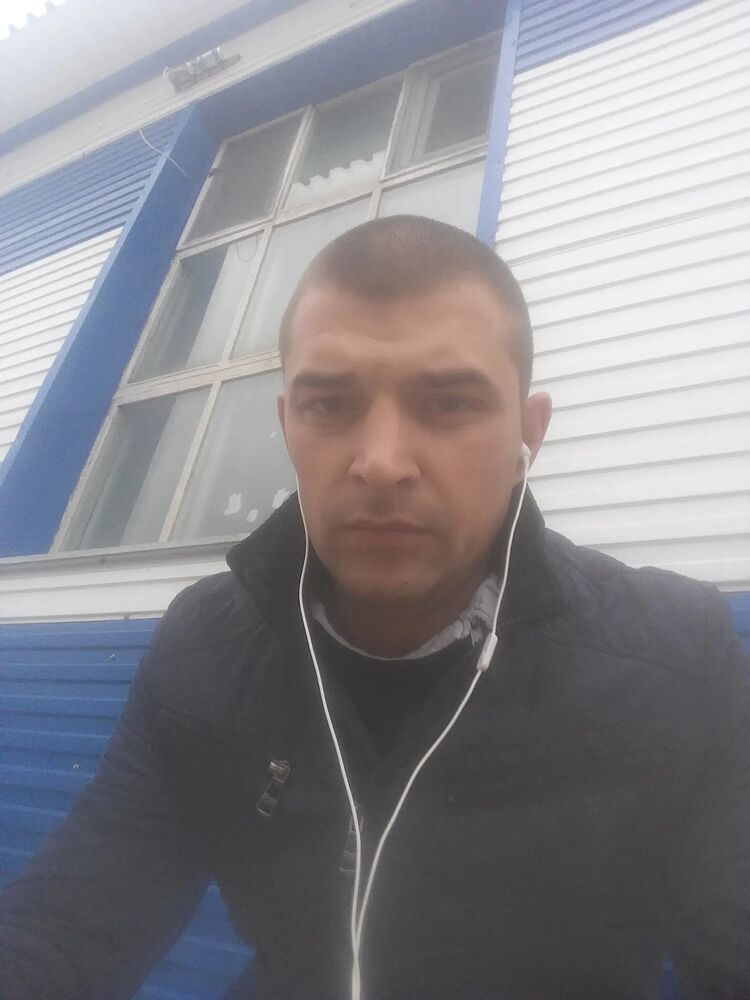  46561102  , 35 ,    