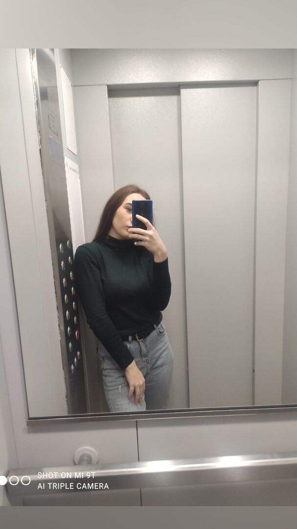  ,   Maria, 25 ,   