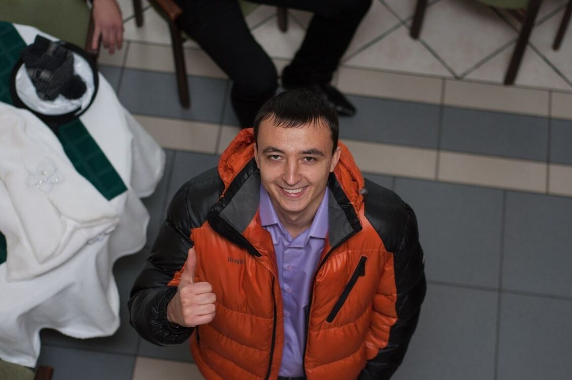  9802232  Vadim, 36 ,    
