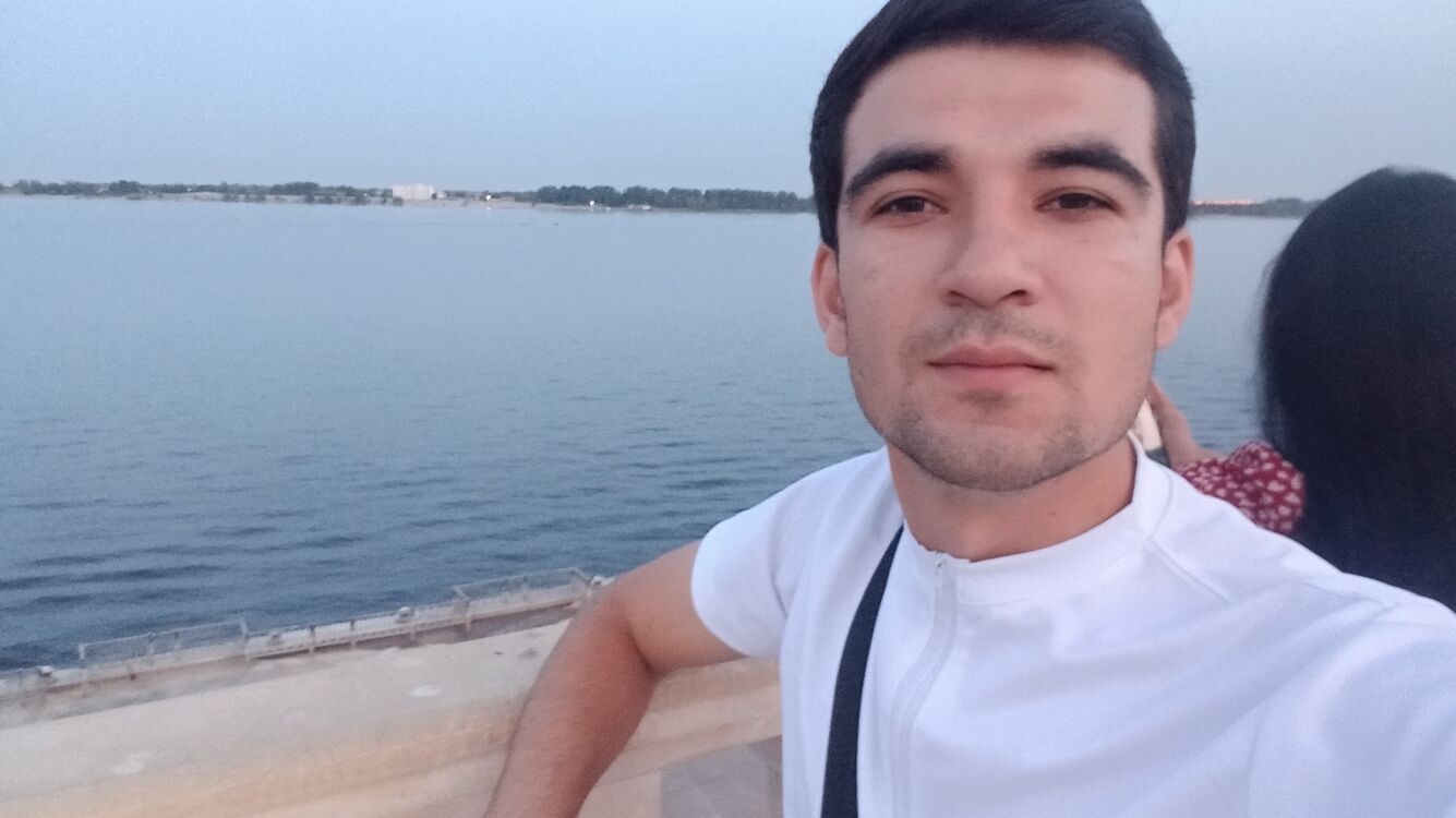  44353132  Kemal, 22 ,    