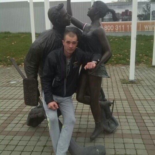  8502592  Boris, 38 ,    