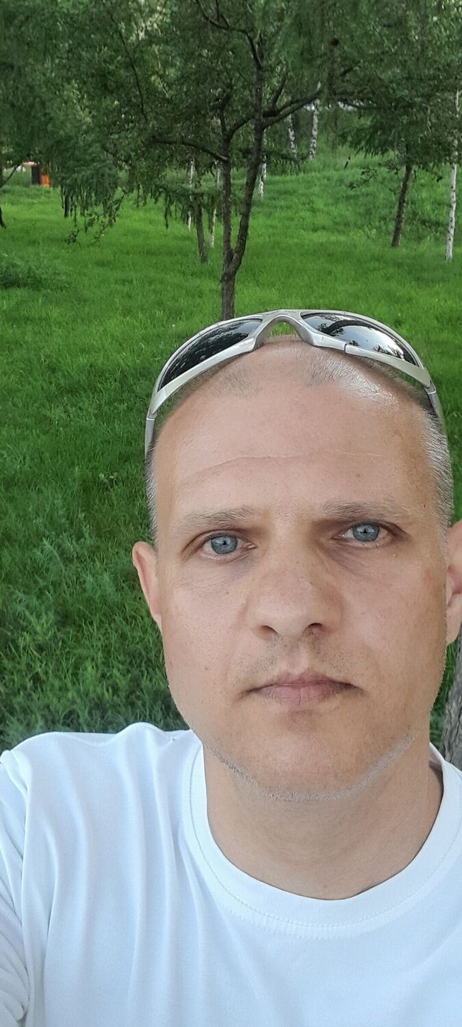  44819562  , 39 ,    