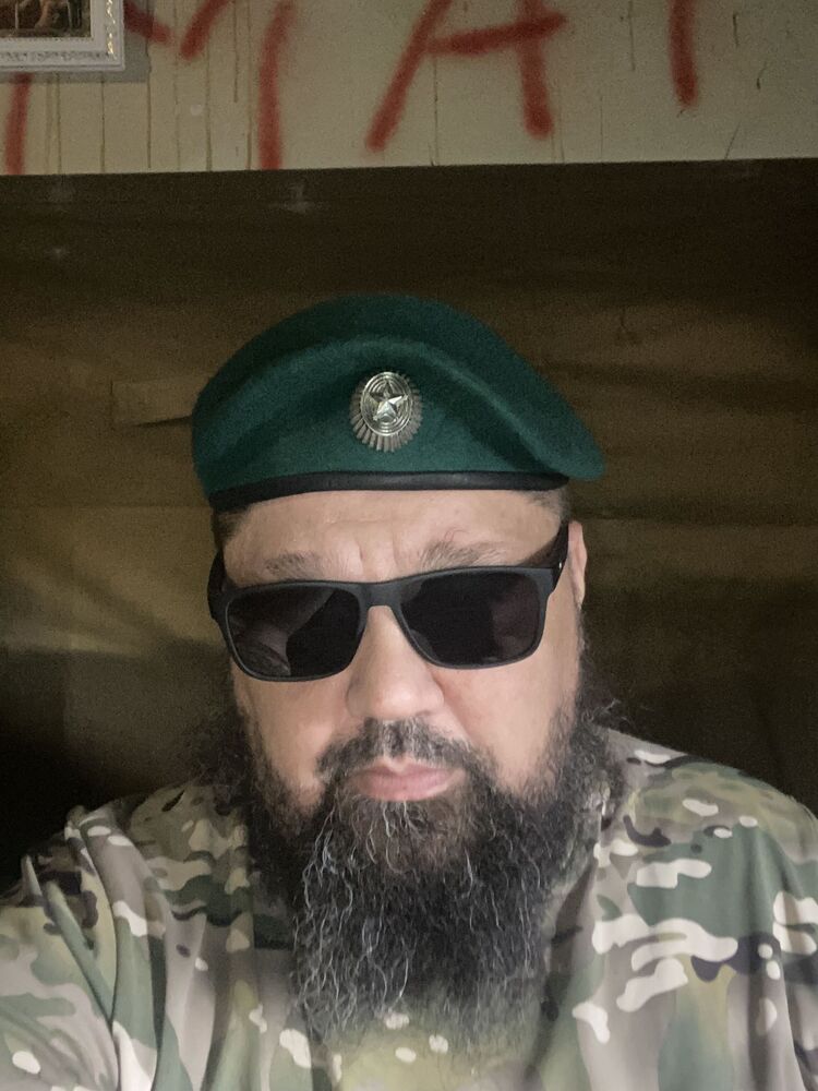  45679532  , 42 ,    