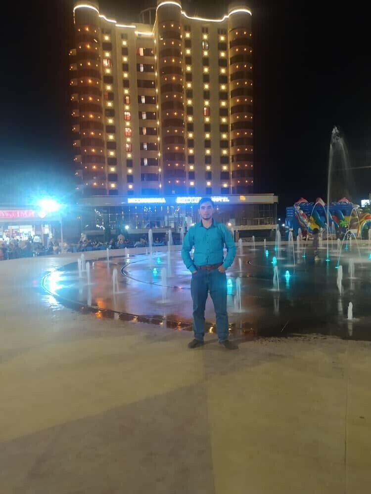  42731132  Mehrdod, 27 ,    