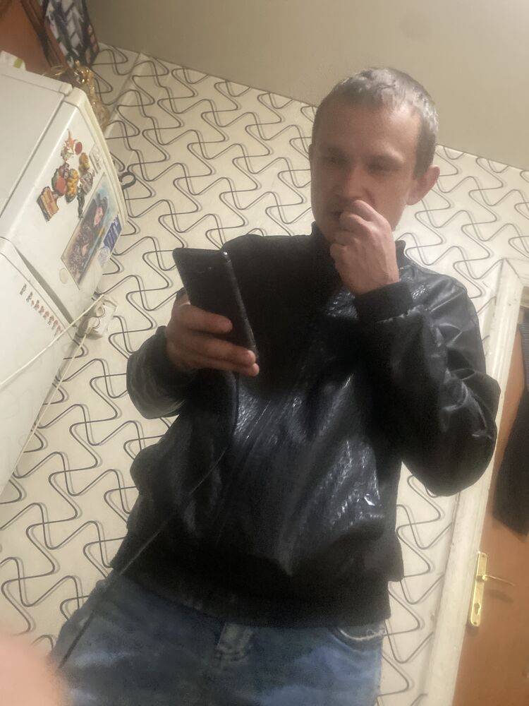  34948262  Sasha, 37 ,    
