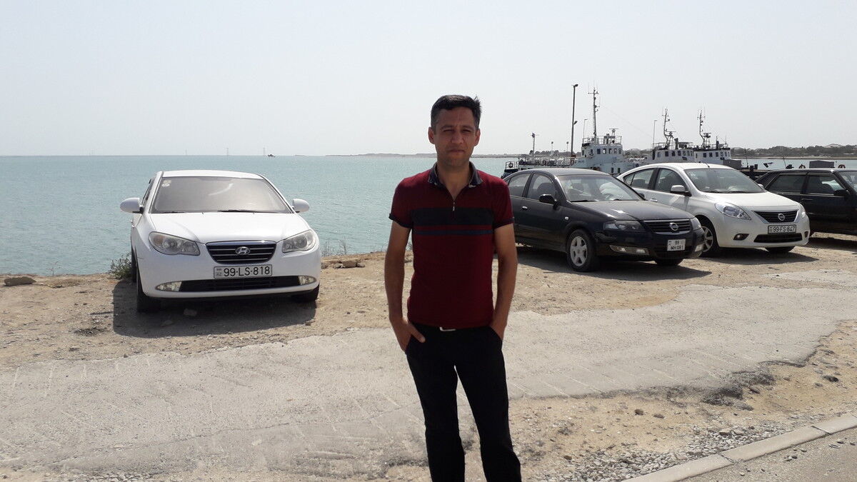  ,   Eli, 44 ,   ,   , c 