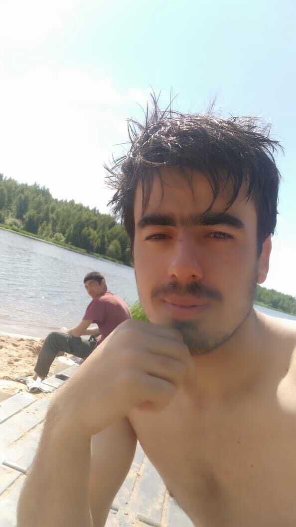  28303562  Maks, 24 ,     