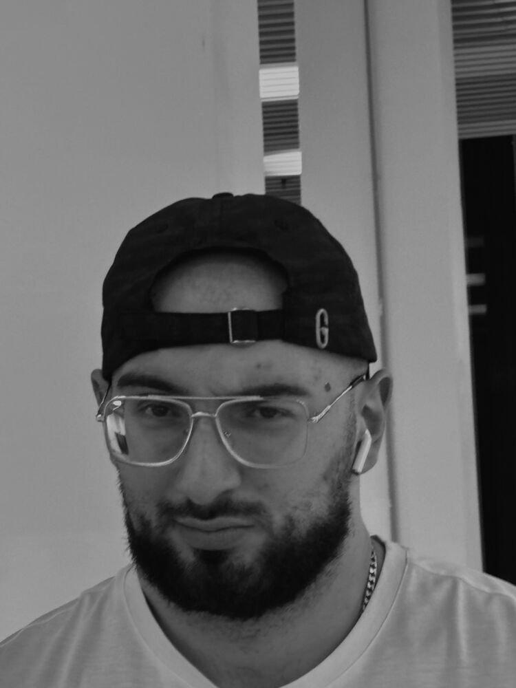 ���� 55998742 ����� Mcmaratati, 25 ���, ���� ���������� � Frankfurt Am Main