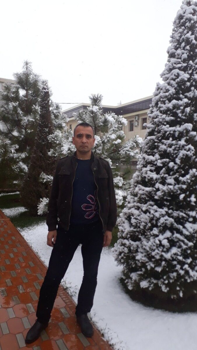  15180362  Asror, 37 ,    