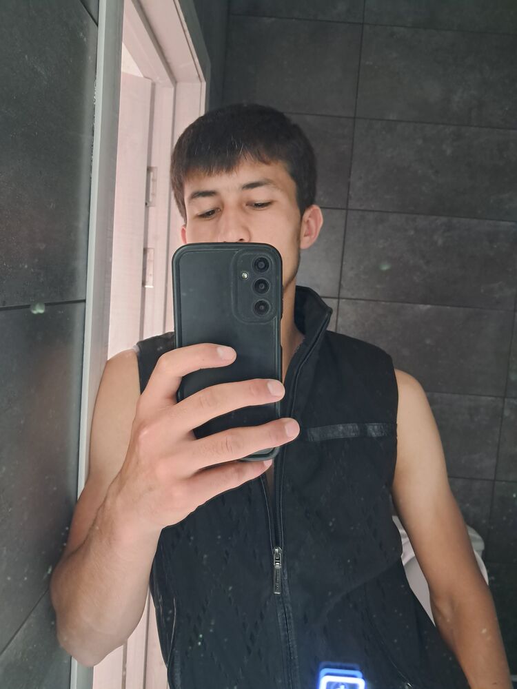  46696652  , 30 ,    