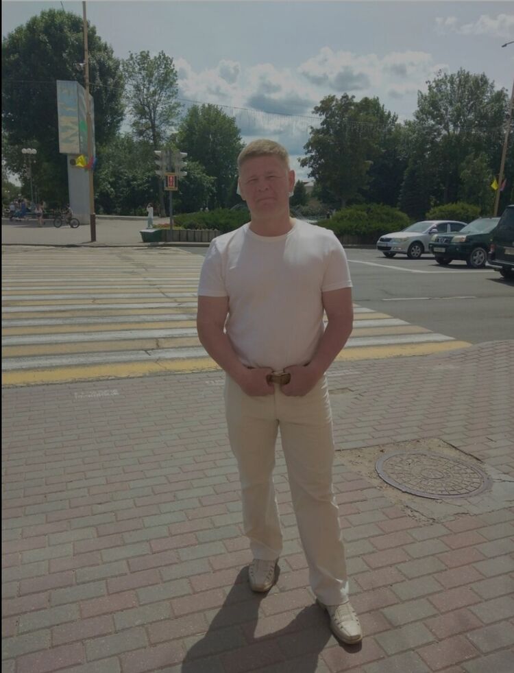  46770182  , 44 ,    