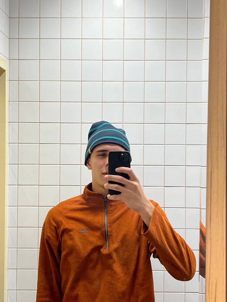  47485792  , 24 ,    