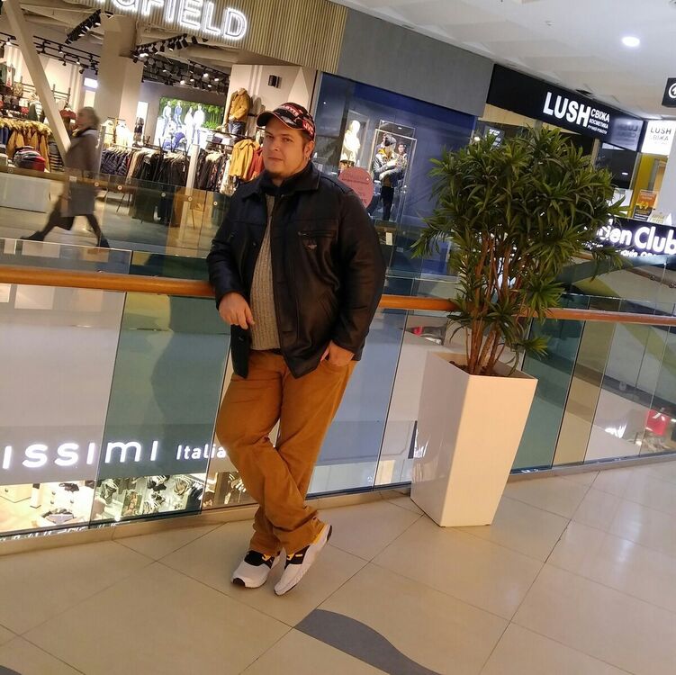  ,   Vitantonio, 39 ,   ,   
