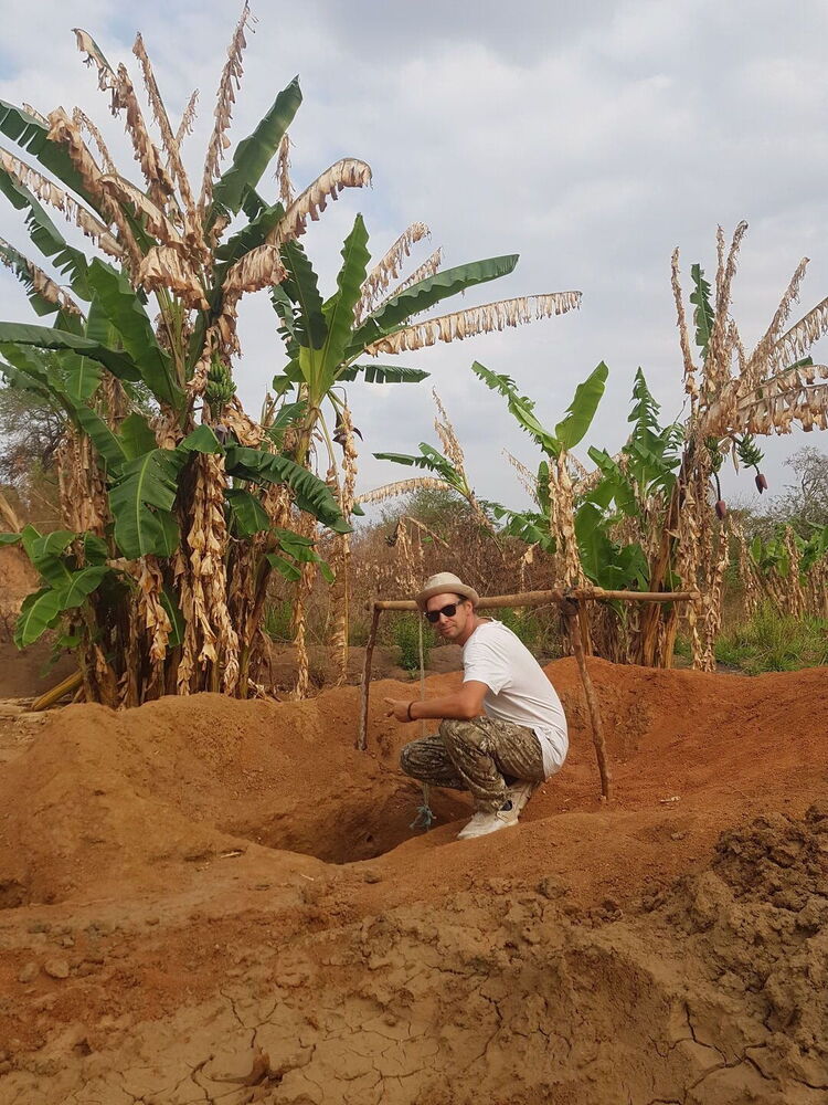  27345802  , 41 ,    -