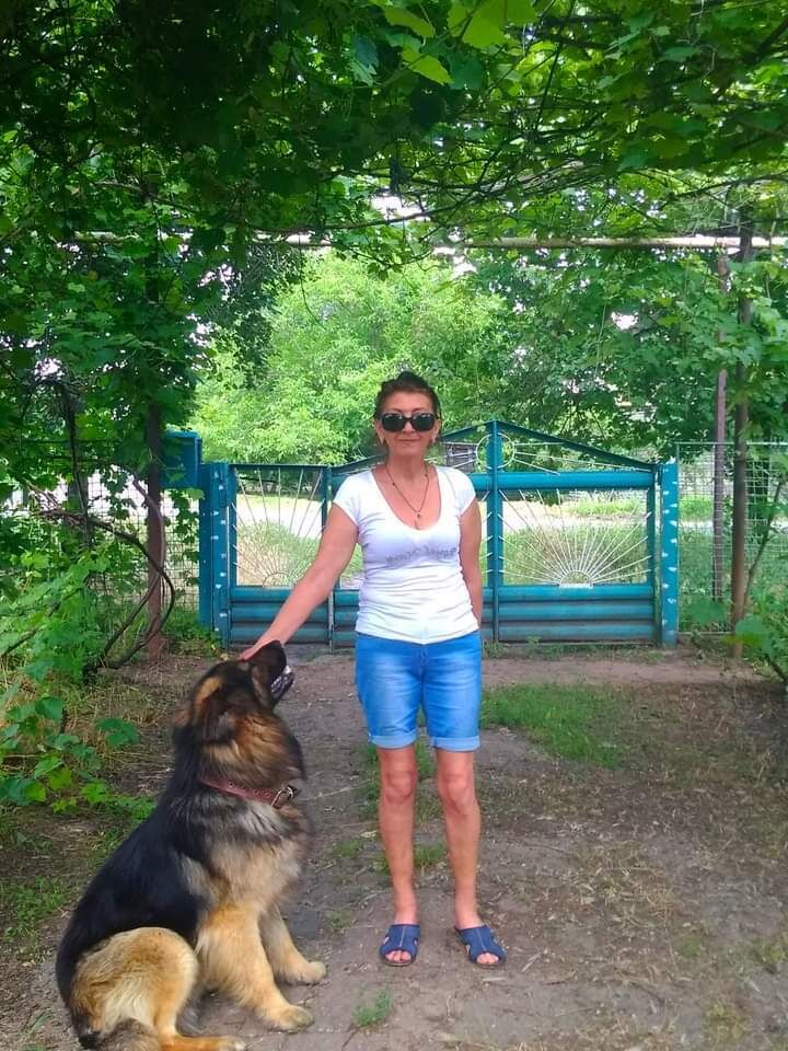  ,   Nina, 57 ,   c 