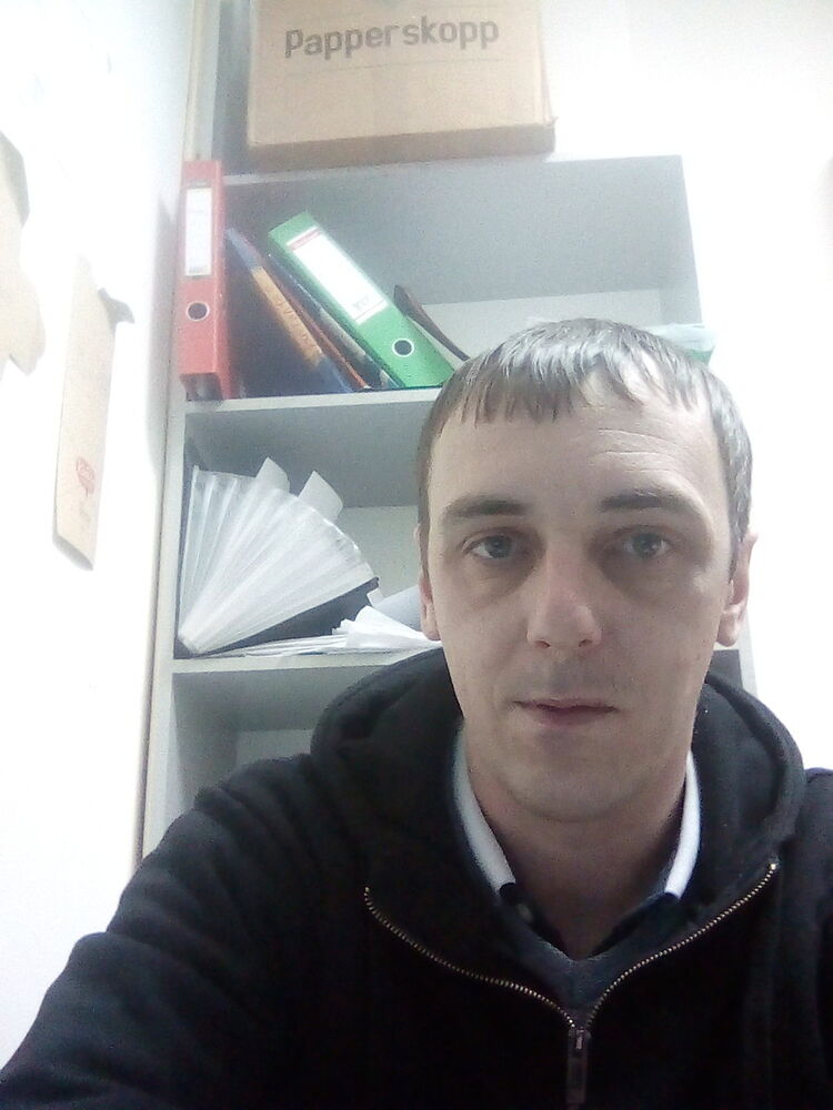  ,   Yaroslav, 36 ,   ,   , c 