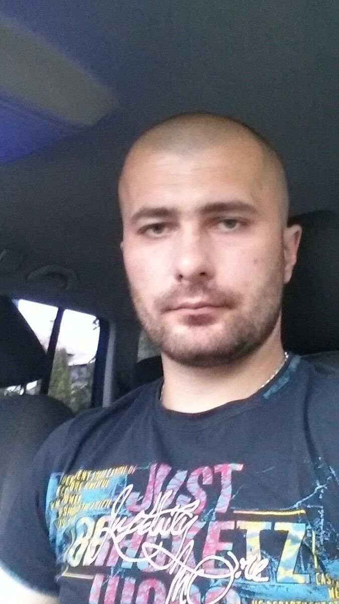  12212642  Oleg, 38 ,    