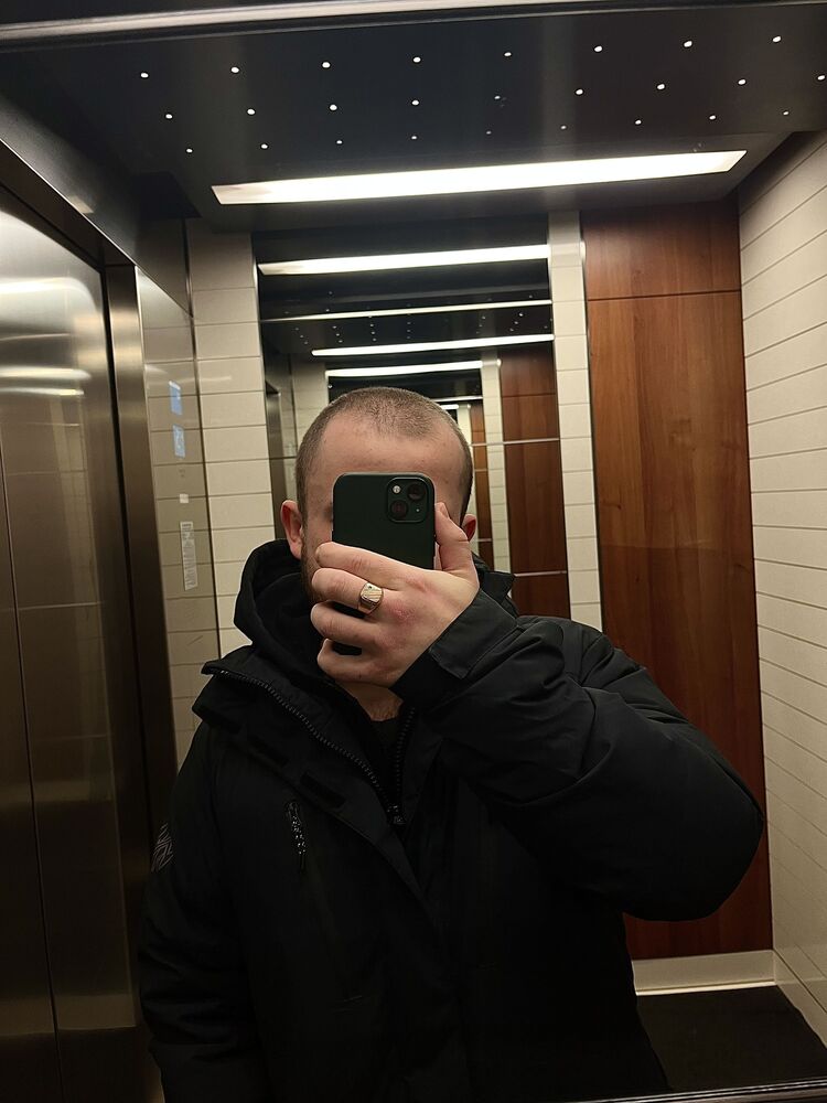  31844912  , 24 ,    